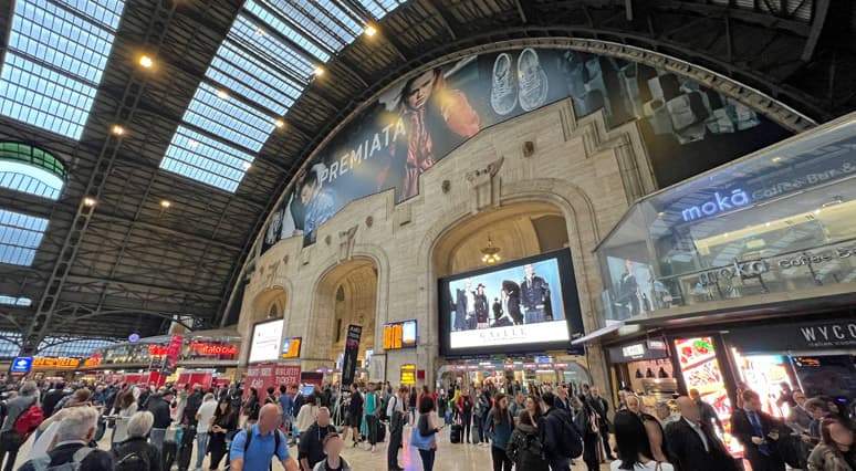 Business Traveler's Guide to Milano Centrale: 2026 Productivity & Luggage Storage