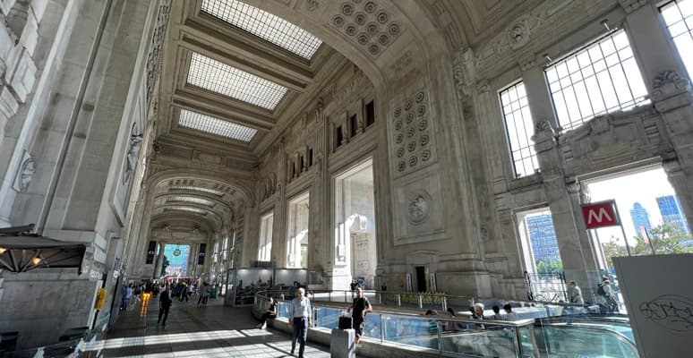 Lost and Found at Milano Centrale vs. Secure Luggage Storage 2026