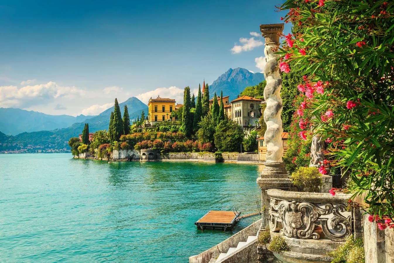 Lake Como Day Trip from Milan: Where Should You Leave Your Luggage?