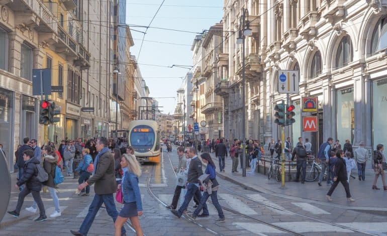 Shopping Near Milan Duomo: Via Torino, the Galleria and Luggage Storage